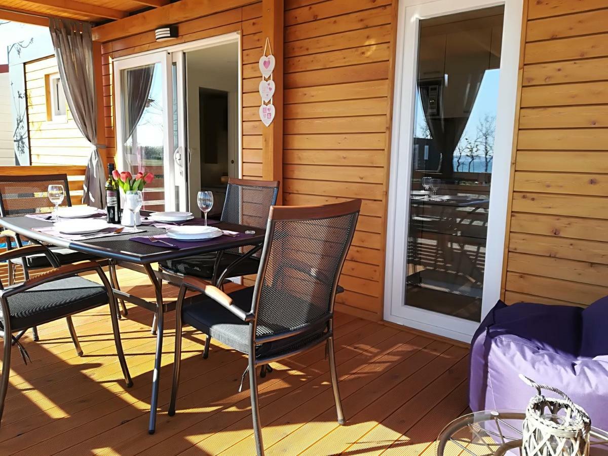 Holiday Home Happiness Privlaka  Eksteriør billede